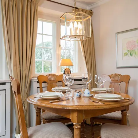 Meyer Ebeling Апартаменты *